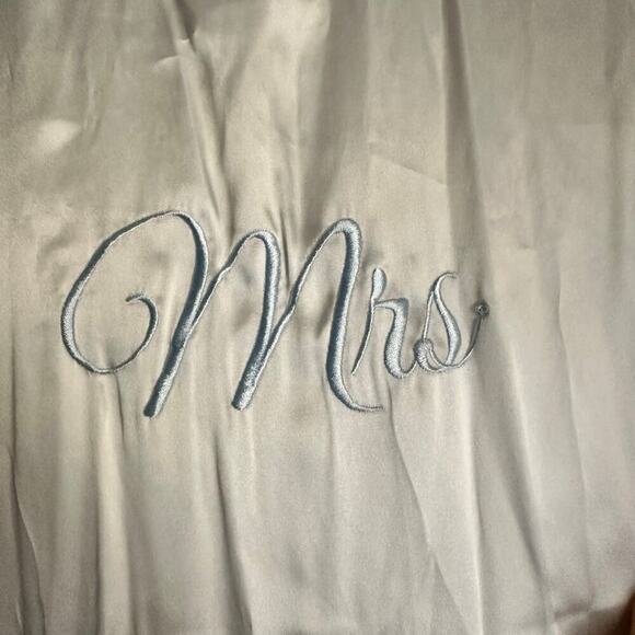 Linea Donatella Mrs Satin Robe Bridal Wedding Size L - Picture 5 of 5